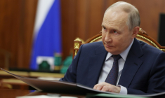 Le président russe Vladimir Poutine à Moscou, le 18 juillet 2025 ( POOL / Mikhail METZEL )