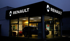 Le logo de Renault à Vertou, en Nantes