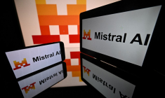 ( AFP / LIONEL BONAVENTURE )