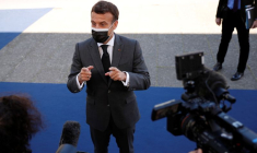 MACRON JUGE LA LEVÉE DES BREVETS DE VACCINS SECONDAIRE