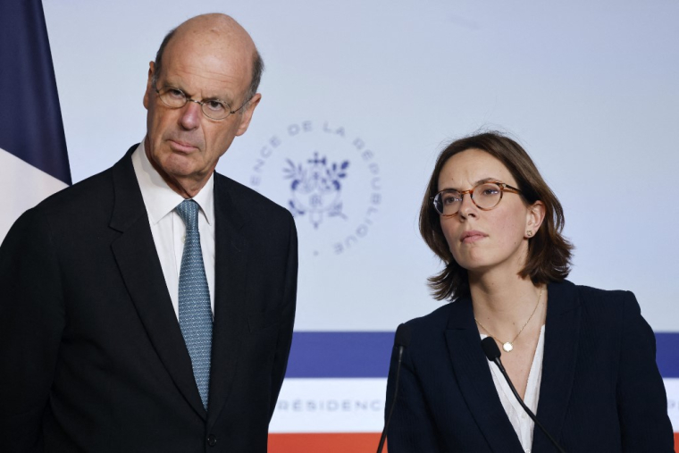 Eric Lombard et Amelie de Montchalin, le 16 avril 2025, à Paris ( AFP / LUDOVIC MARIN )
