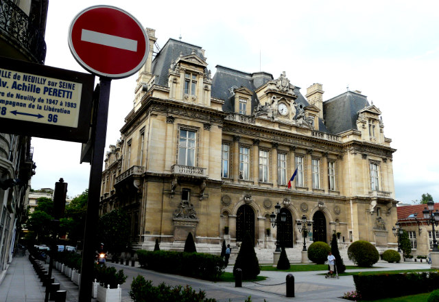 Le phénomène des squats touche également les quartiers chics , en l'occurrence Neuilly-sur-Seine  ( Crédits : Panoramio )