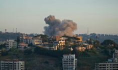 Une frappe aérienne israélienne sur la ville de Nabatiyé, dans le sud du Liban, le 12 juin 2026 ( AFP / Abbas FAKIH )