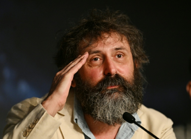 Le réalisateur français Quentin Dupieux lors d'une conférence de presse au Festival de Cannes, le 15 mai 2024 ( AFP / Zoulerah NORDDINE )