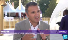 Geoffroy Roux de Bézieux, patron du Medef : "Il faut arrêter le 'quoi qu'il en coûte'"