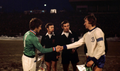 Et si Saint-Étienne devait sa finale en 1976 à l'individualisme de Blokhine ?