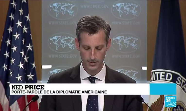 Vives tensions dans le Donbass, Moscou prévient qu'un nouveau conflit pourrait "détruire" l'Ukraine