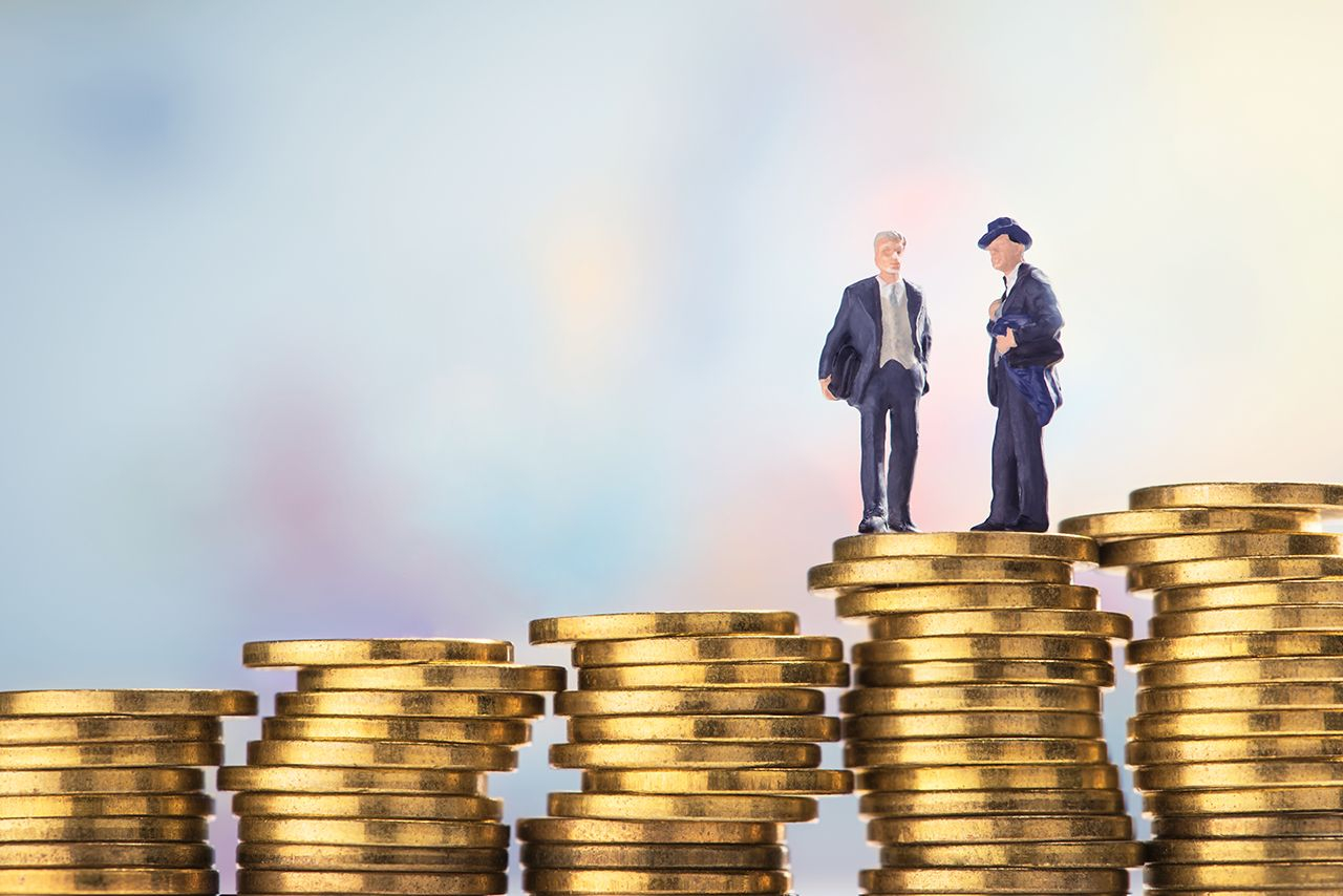 La performance d'un contrat d'assurance vie repose sur la complémentarité entre une allocation stratégique anticipant les tendances long terme et/ou une allocation tactique captant les tendances à moyen terme du marché. (Crédit photo : Adobe Stock )