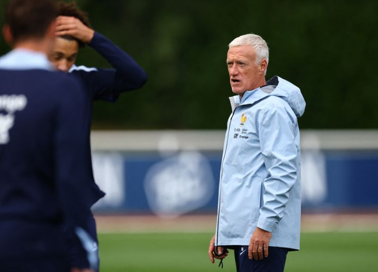 Didier Deschamps pendant l'entraînement