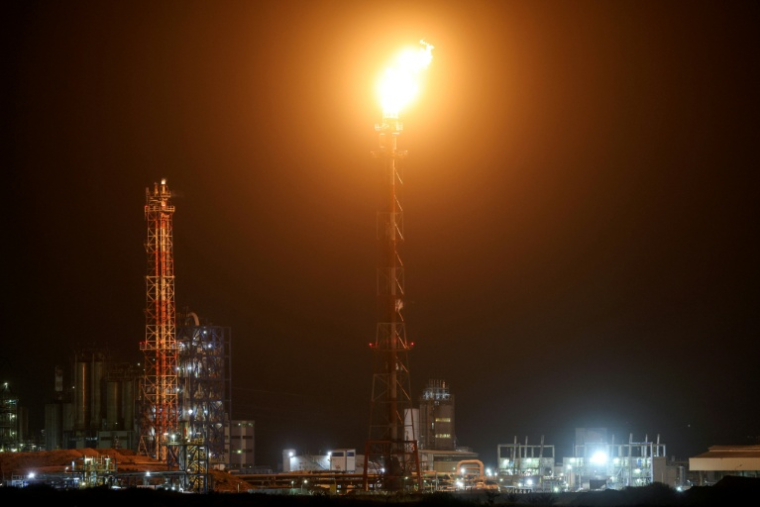 La raffinerie de pétrole de Haïfa, dans le nord d'Israël,le 19 mars 2026 ( AFP / Odd ANDERSEN )