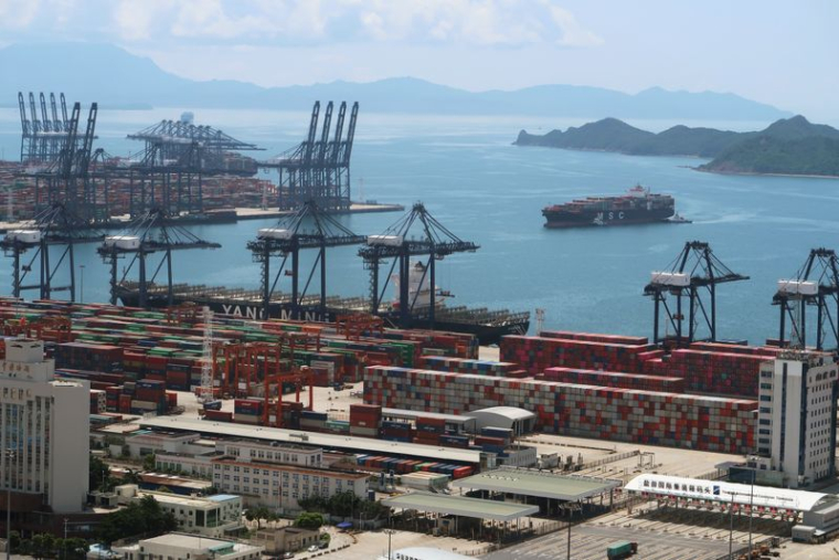 CHINE: PROGRESSION INATTENDUE DES EXPORTATIONS EN JUIN, IMPORTATIONS EN HAUSSE