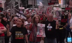 Bande de Gaza : le Hamas assouplit sa position sur une trêve, Israël continue de préparer une offensive à Rafah