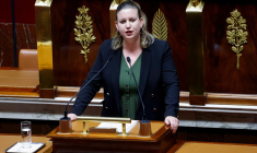 Mathilde Panot à Paris le 19 décembre 2023. ( AFP / LUDOVIC MARIN )
