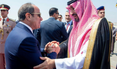 Le président égyptien Abdel Fattah al-Sisi (g) et le prince héritier saoudien Mohammed ben Salmane au Caire, le 15 septembre 2026 ( SPA / Ahmed NURELDINE )