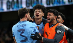 Manchester City sauvé par un jeune de 19 ans contre Plymouth