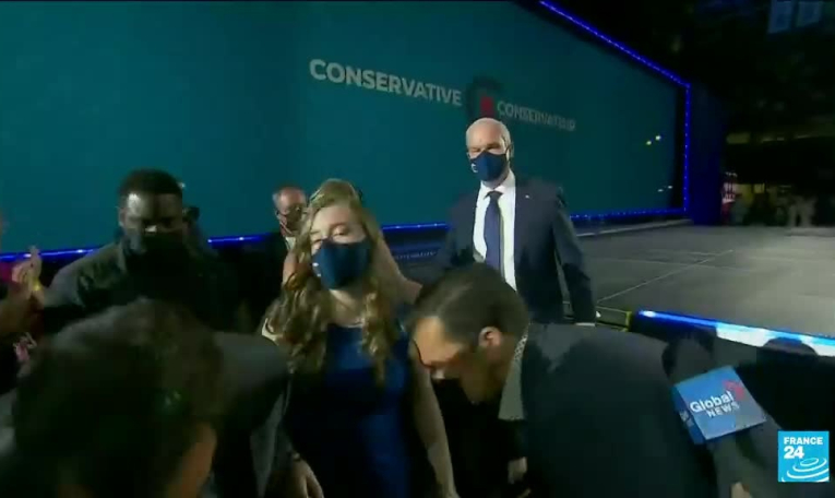Législatives au Canada : Justin Trudeau et les libéraux victorieux mais minoritaires
