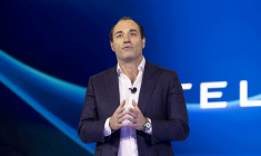 Antonio Filosa à Los Angeles le 28 mai 2025. ( AFP / ETIENNE LAURENT )