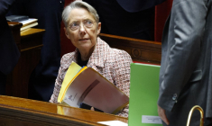 Élisabeth Borne à Paris, le 20 décembre 2023. ( AFP / LUDOVIC MARIN )