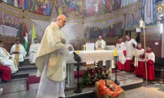 Le patriarche latin de Jérusalem célèbre une messe de Noël à Gaza