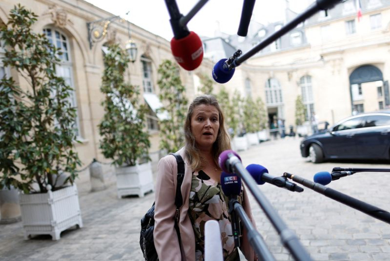 FRANCE: VERS UN REMANIEMENT LUNDI OU MARDI, SELON OLIVIA GRÉGOIRE
