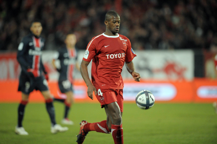 Un ancien de Ligue 1 placé en urgence psychiatrique