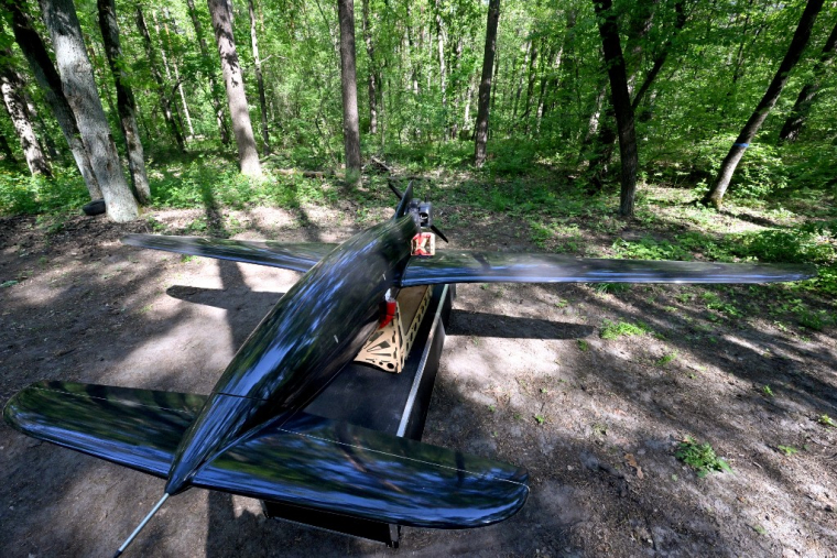Un drone Bober ukrainien. (illustration) ( AFP / SERGEI SUPINSKY )