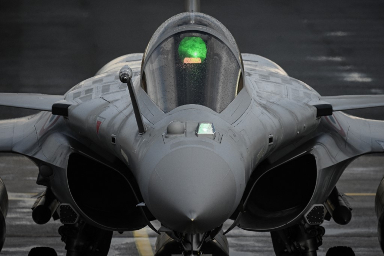 Defense: Air Force entrusts recruitment management to start