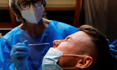 CORONAVIRUS: LA FRANCE ENREGISTRE 25.018 CONTAMINATIONS SUPPLÉMENTAIRES ET 310 NOUVEAUX DÉCÈS