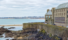 Dans la zone intra-muros de Saint-Malo, seuls 12,5 % des logements peuvent être loués sur de courtes durées. (illustration) (Annabel_P / Pixabay)