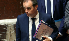 Le Premier ministre Sébastien Lecornu assiste à une séance de questions au gouvernement à l'Assemblée nationale, à Paris, le 13 octobre 2026 ( AFP / Thomas SAMSON )