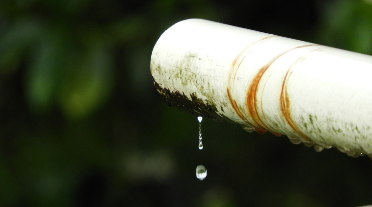 Les squatteurs avaient arraché des canalisations, provoquant des fuites d'eau importantes. (illustration) (TRAPHITHO / Pixabay)