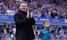 Wayne Rooney répond aux critiques de Tom Brady