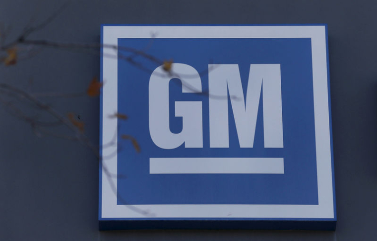 GENERAL MOTORS PORTE PLAINTE CONTRE FIAT POUR RACKET