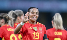 Vous aimez Lamine Yamal ? Vous allez adorer Vicky López !