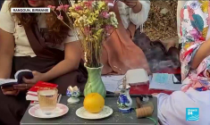 Coup d'État en Birmanie : tensions à Rangoun où la police disperse une manifestation