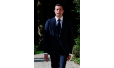 Le président français Macron rencontre les chefs de parti pour discuter de la nomination d'un nouveau premier ministre, à Paris