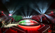 La scène de la cérémonie d'ouverture des Jeux paralympiques de Milan Cortina, le 6 mars 2026 dans les arènes de Vérone (Italie) ( AFP / Stefano RELLANDINI )