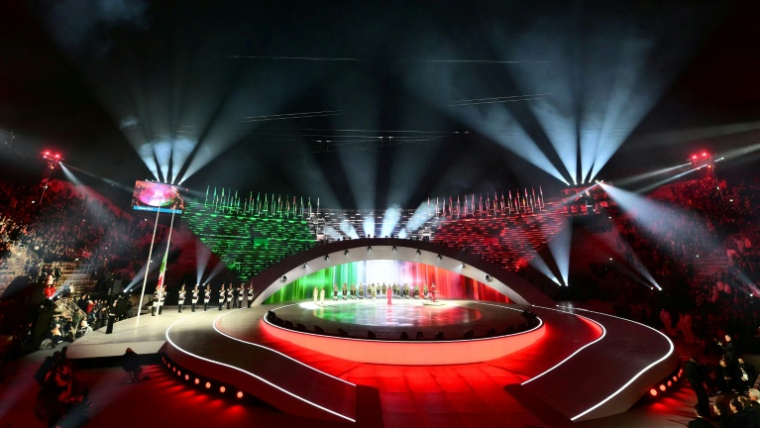 La scène de la cérémonie d'ouverture des Jeux paralympiques de Milan Cortina, le 6 mars 2026 dans les arènes de Vérone (Italie) ( AFP / Stefano RELLANDINI )