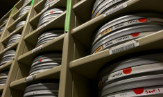 Des bobines de films dans la chambre forte de films nitrate du Centre national de conservation audiovisuelle de la Bibliothèque du Congrès à Culpeper, en Virginie, le 2 avril 2026. ( AFP / KENT NISHIMURA )