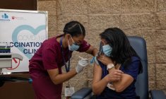 CORONAVIRUS: UNE PERSONNE SUR QUATRE DANS LE MONDE N'AURA PAS ACCÈS AU VACCIN AVANT 2022