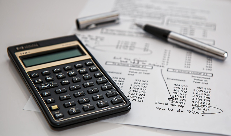 Les avis de taxe foncière peuvent parfois comporter certaines erreurs. (illustration) (Pixabay / stevepb)