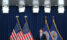Kevin Warsh, président de la Fed, le 16 septembre 2026, à Washington ( AFP / SAUL LOEB )