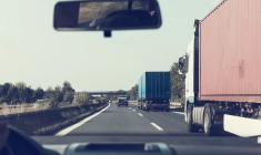 Des radars de covoiturage sont de plus en plus déployés dans les grandes villes de France pour veiller au bon respect des voies dédiées au covoiturage.  (Markusspiske / Pixabay)