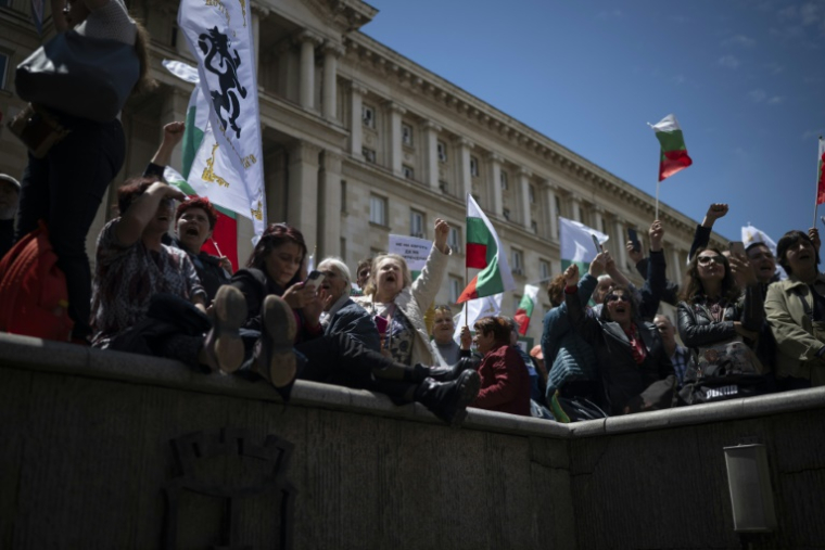 Manifestation contre l'entrée de la Bulgarie dans la zone euro, le 31 mai 2025 à Sofia ( AFP / Nikolay DOYCHINOV )
