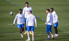 Thibaut Courtois « à 100 % » derrière Vinícius