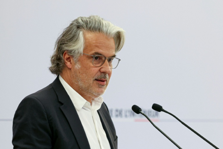 Le président de la Ligue de football professionnel (LFP) tient une conférence de presse au ministère de l'Intérieur, place Beauvau à Paris, le 25 juin 2025 ( AFP / ALAIN JOCARD )