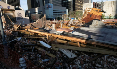 IDA: DEUX MORTS DANS L'EFFONDREMENT D'UNE ROUTE DANS LE MISSISSIPPI