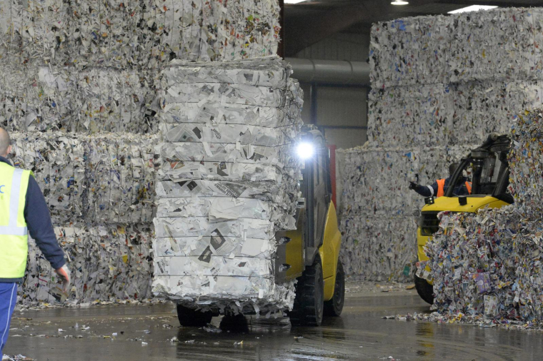 Usine de recyclage Paprec à La Courneuve (Seine-Saint-Denis) ( AFP / MIGUEL MEDINA )