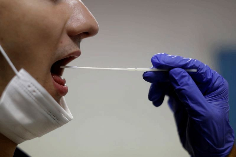 CORONAVIRUS: PRÈS DE 14.000 NOUVEAUX CAS EN FRANCE
