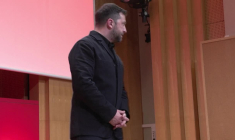 Volodymyr Zelensky à Sciences Po Paris pour échanger avec des étudiants